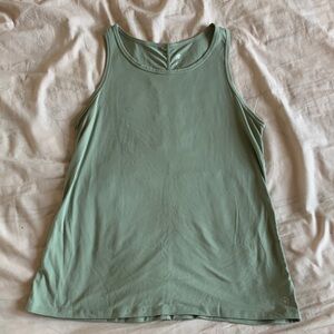 WORN ONCE Gaiam med Sage activewear tank top